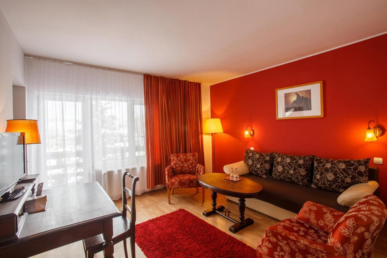 Domeniul Dracula Danes Hotel Luaran gambar